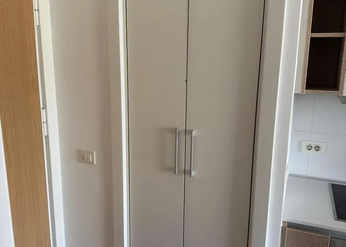 Bw Parkview Apartment *